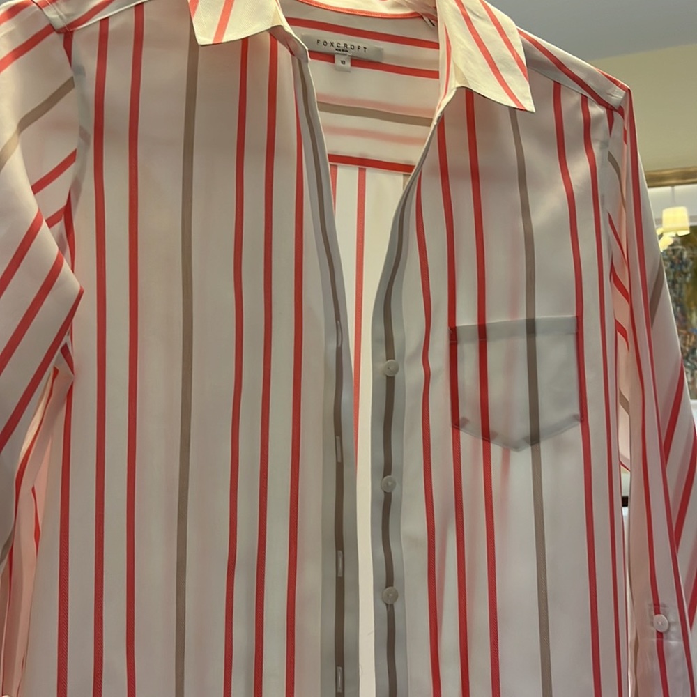 Striped crisp blouse.  Foxcroft. Perfect condition